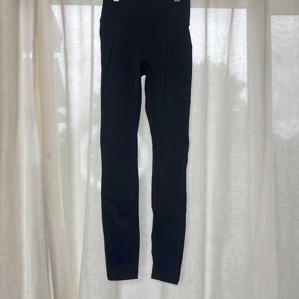 Fabletics ANYWHERE HIGH-WAISTED
LEGGING SHORT | XXS/0-2